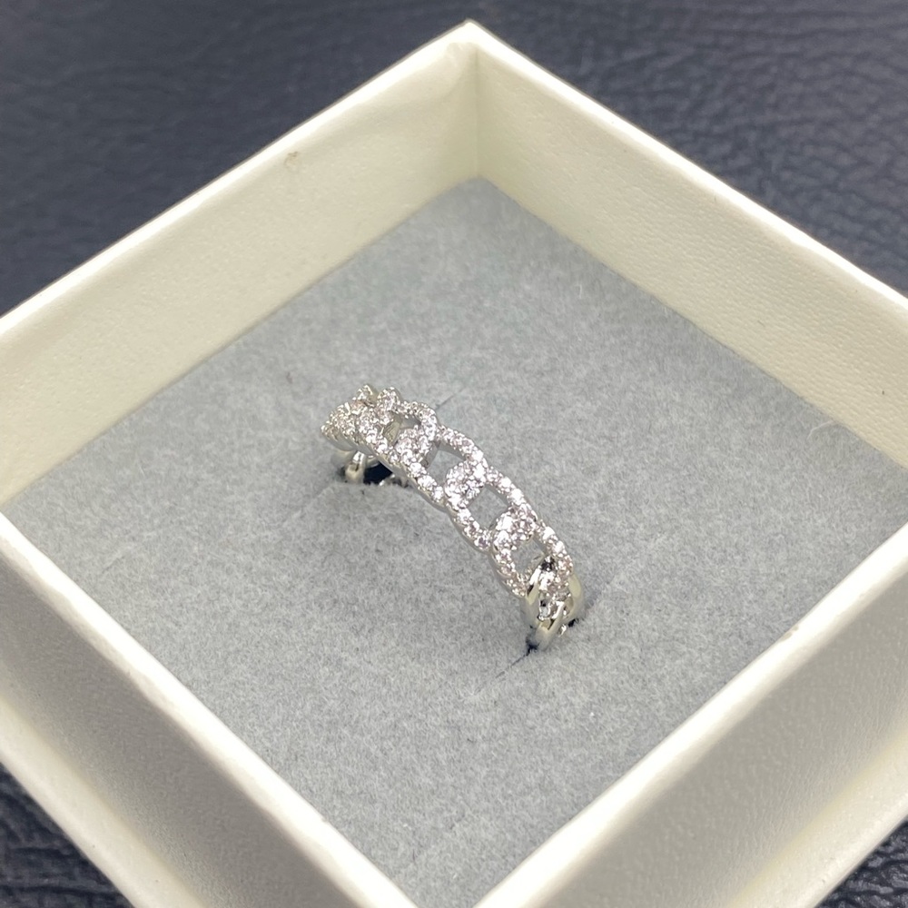 Pave CZ Cuban Link Ring - Picture 9 of 14
